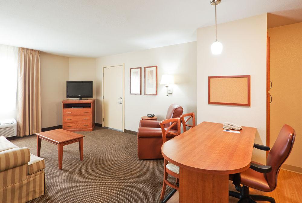 Candlewood Suites Eastchase Park By Ihg Montgomery Exteriér fotografie
