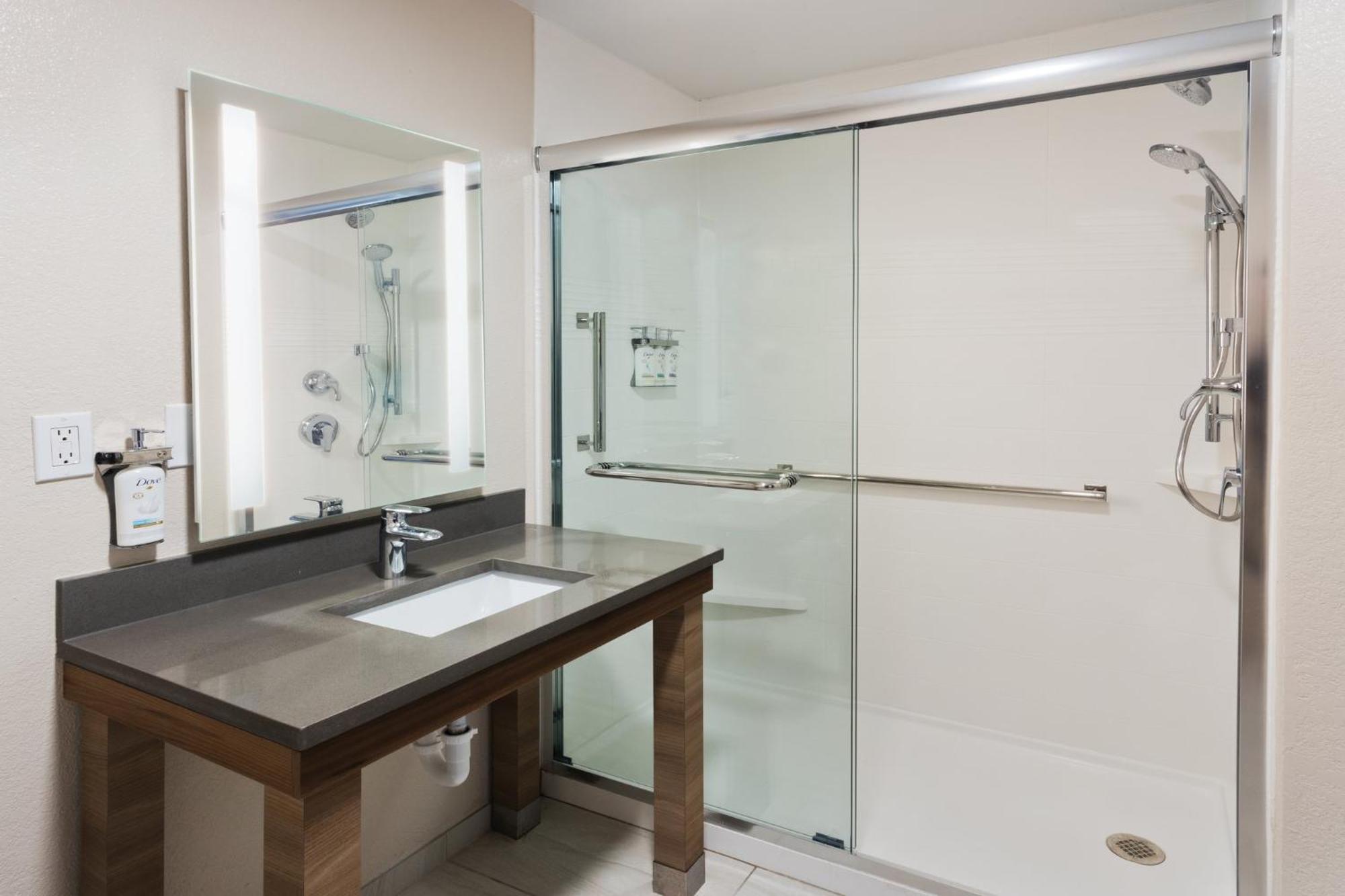 Candlewood Suites Eastchase Park By Ihg Montgomery Exteriér fotografie
